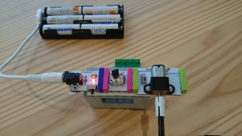 littleBitsでとLEGOで踏切を作ったら・・・(≧▽≦)